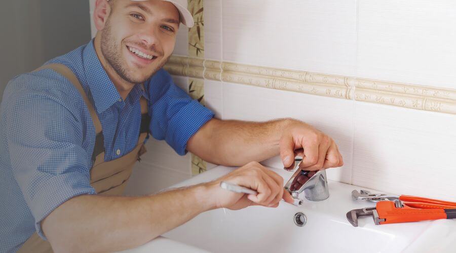 Handle or spout repair in Edgemont, AR